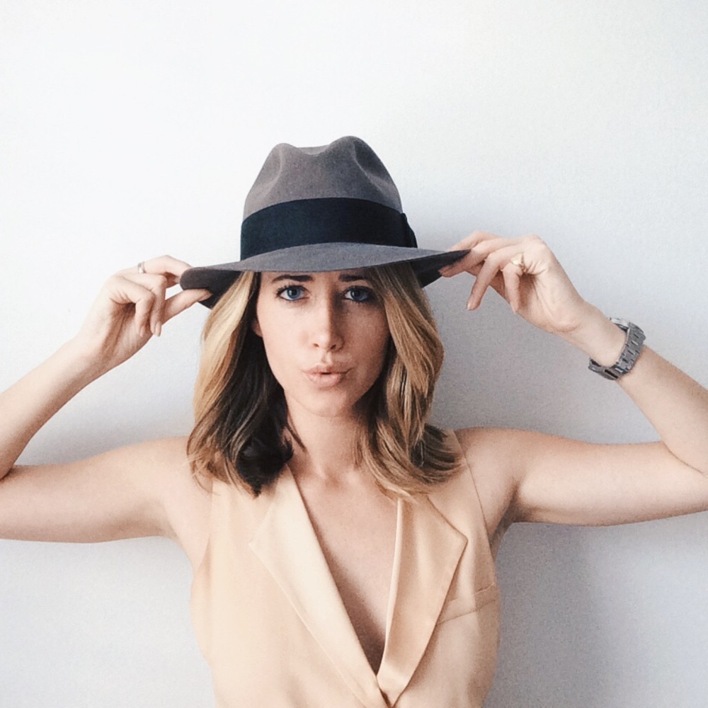 Meet your Posher, Madeleine